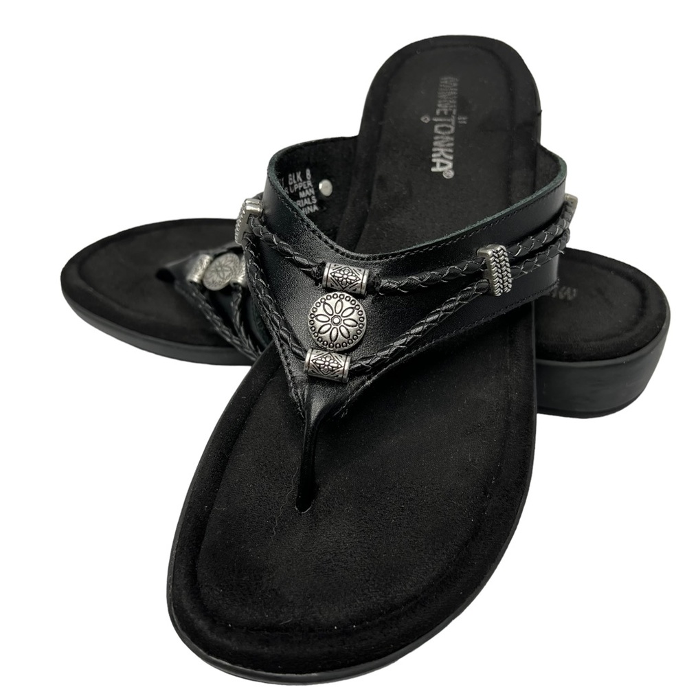 MINNETONKA Silverthorne 360 Black Wedge Flip Flop Sandals Women's Size 8